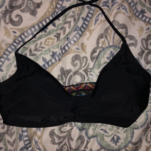 bathingsuit - Picture 2 of 6